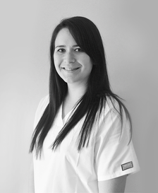Black and White photo of  Zoe Osteopath